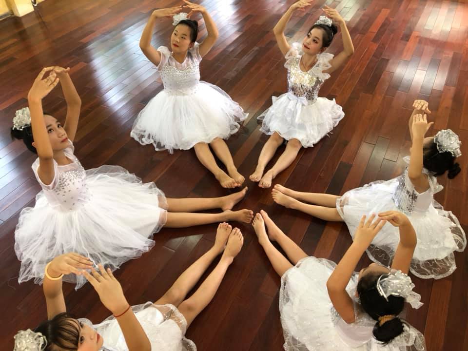 Thông báo về việc Tạm hoãn khai giảng các lớp Bồi dưỡng Văn hóa - Nghệ thuật hè 2021