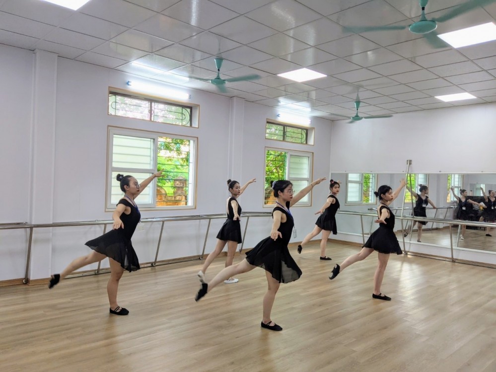 Phần thi Thực hành nghề nghiệp chuyên ngành Múa dân gian dân tộc