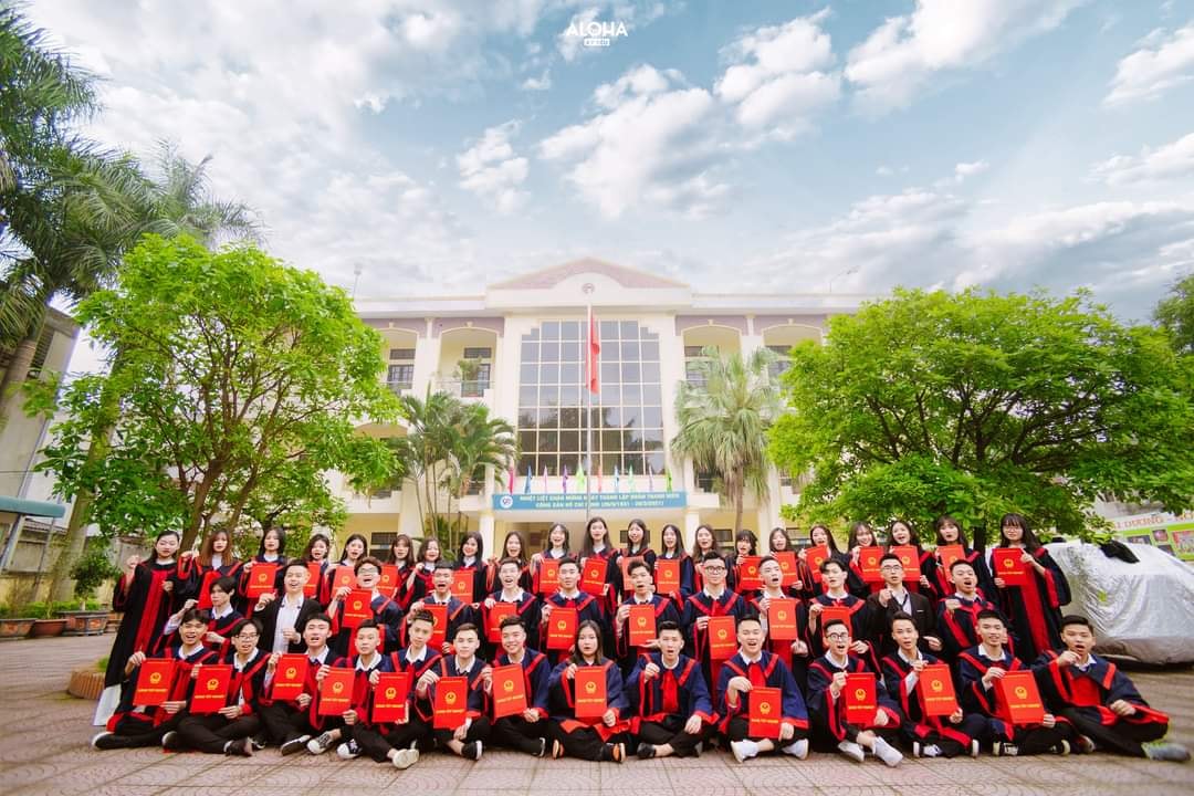 THÔNG BÁO TUYỂN SINH THPT VÀ TRUNG CẤP NĂM 2026